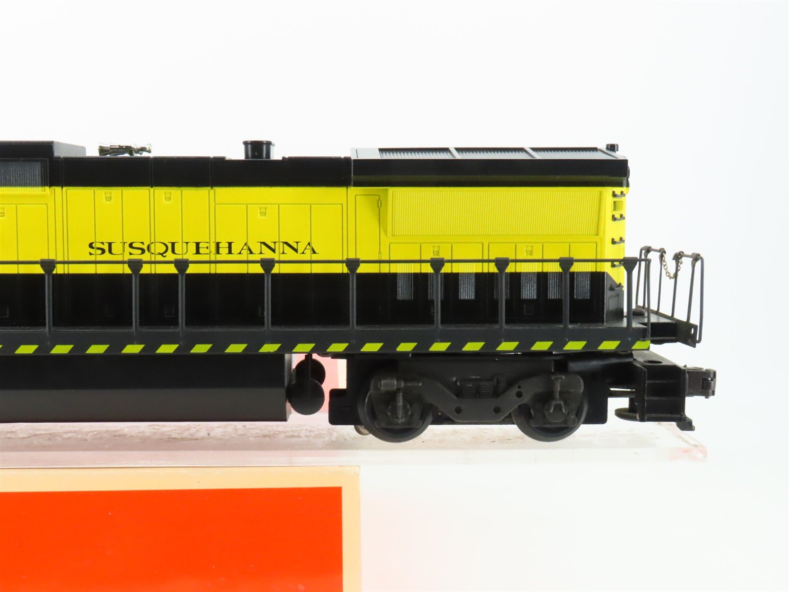 O Gauge 3-Rail Lionel 6-18211 NYSW Susquehanna Dash 8-40B Diesel Loco #4002