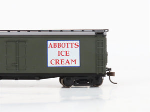 HO Scale Roundhouse 84614 ADX Abbotts Milk & Ice Cream 40' Wood Milk Car #12