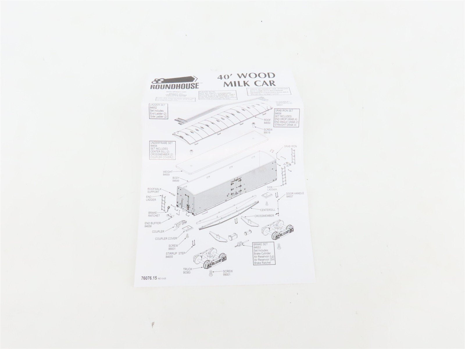 HO Scale Roundhouse 84614 ADX Abbotts Milk & Ice Cream 40' Wood Milk Car #12