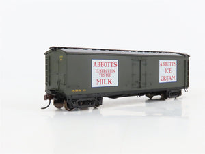 HO Scale Roundhouse 84613 ADX Abbotts Milk & Ice Cream 40' Wood Milk Car #10
