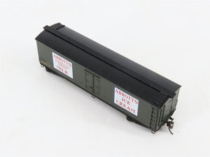 HO Scale Roundhouse 84613 ADX Abbotts Milk & Ice Cream 40' Wood Milk Car #10