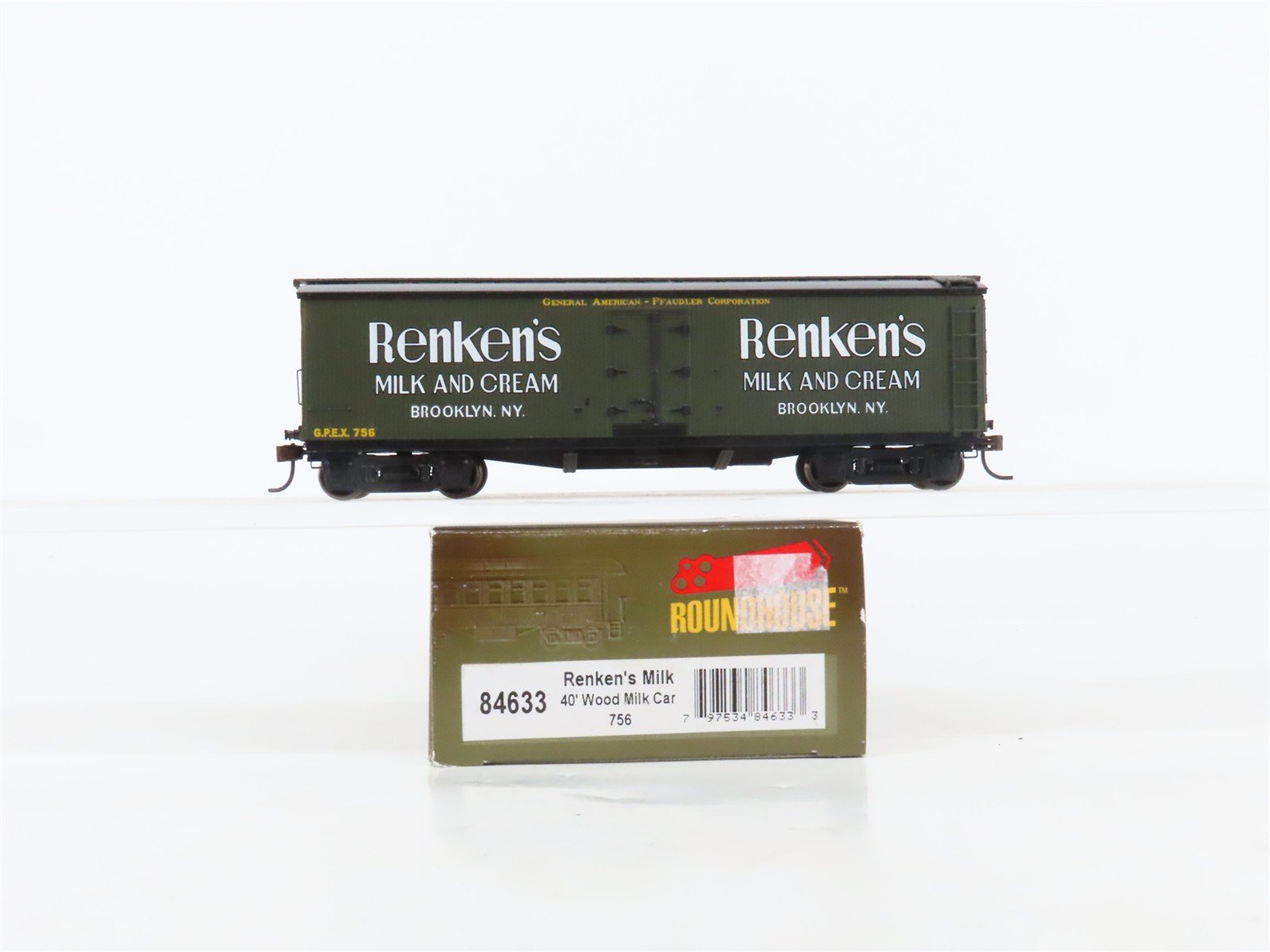 HO Scale Roundhouse 84633 GPEX Renken's Milk & Cream 40' Wood Milk Car #756