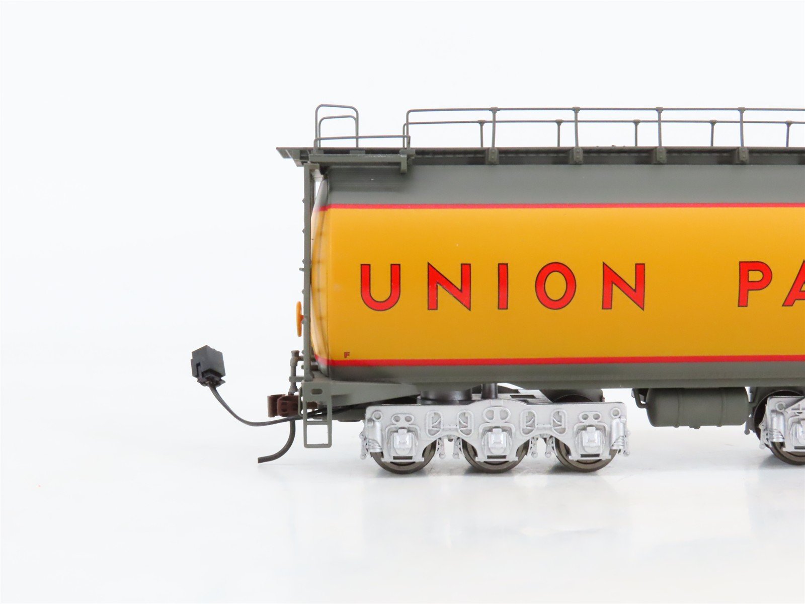 HO Scale Athearn 88667 UP Union Pacific Turbine Diesel Locomotive #65