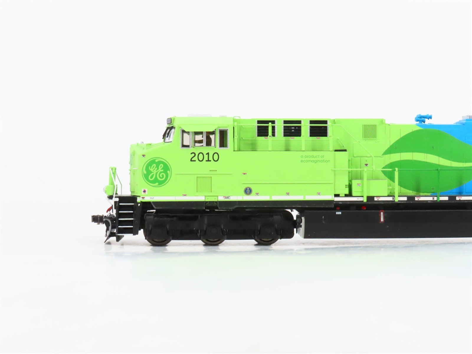 HO Scale MTH 80-2344-1 GE Evolution ES44AC Diesel Locomotive #2010 DCC ONLY