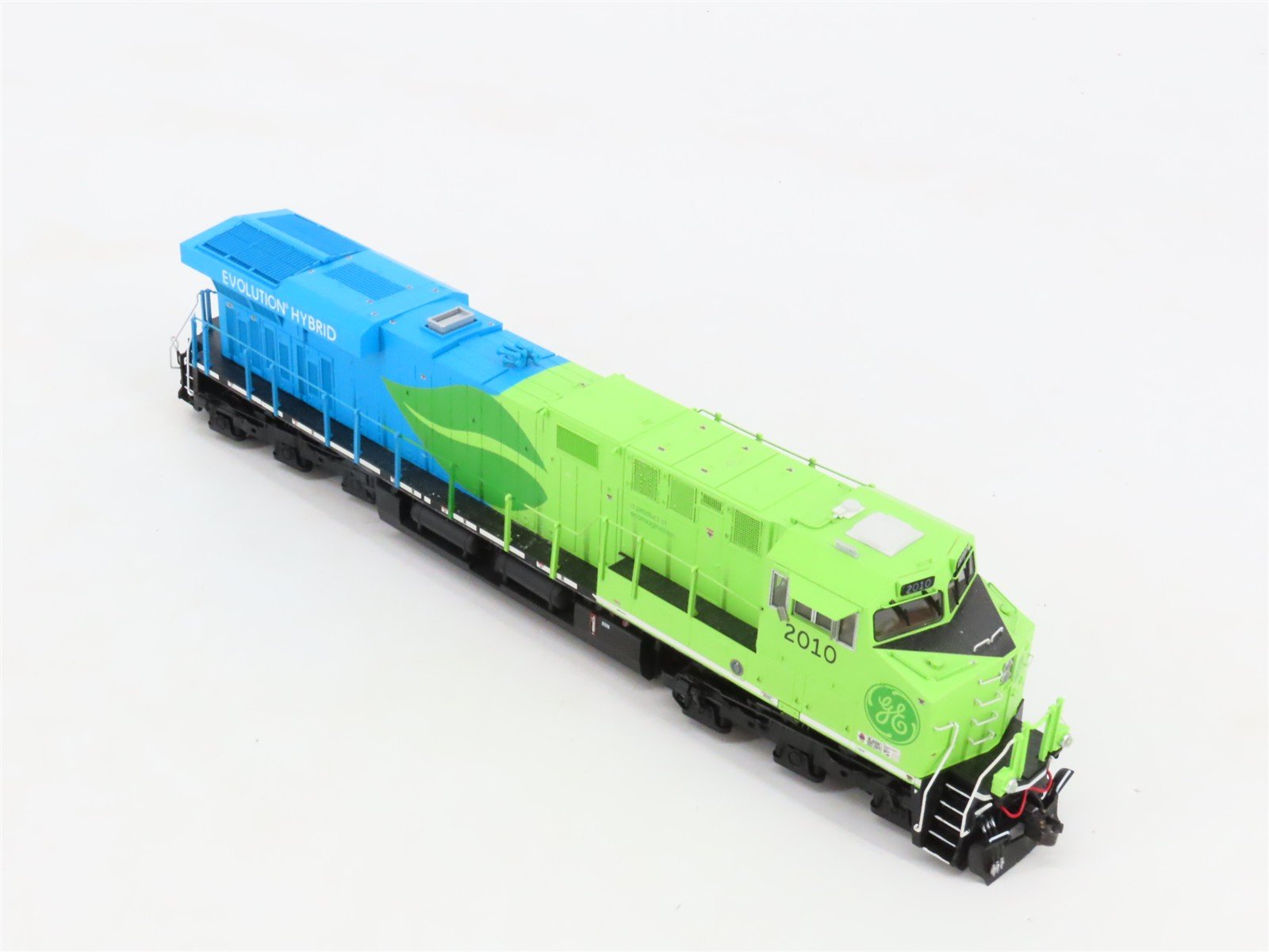 HO Scale MTH 80-2344-1 GE Evolution ES44AC Diesel Locomotive #2010 DCC ONLY