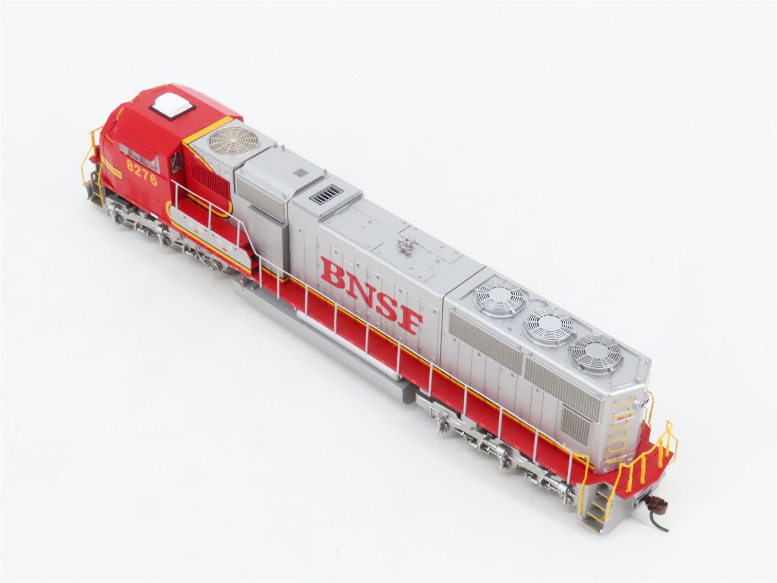 HO Scale Athearn Genesis G62212 BNSF SD75I Diesel Locomotive #8276