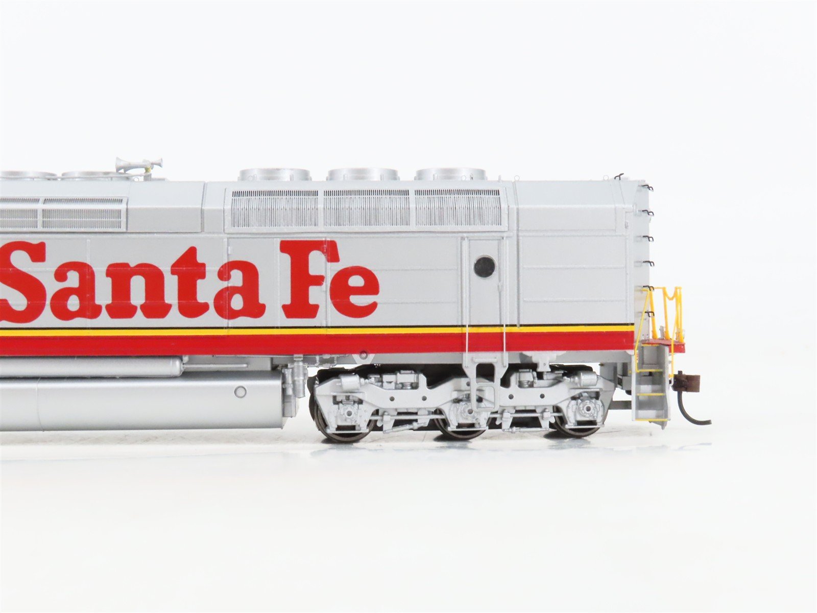 HO Scale Athearn Genesis ATHG67694 ATSF Santa Fe FP45 Diesel #93 wDCC & Sound