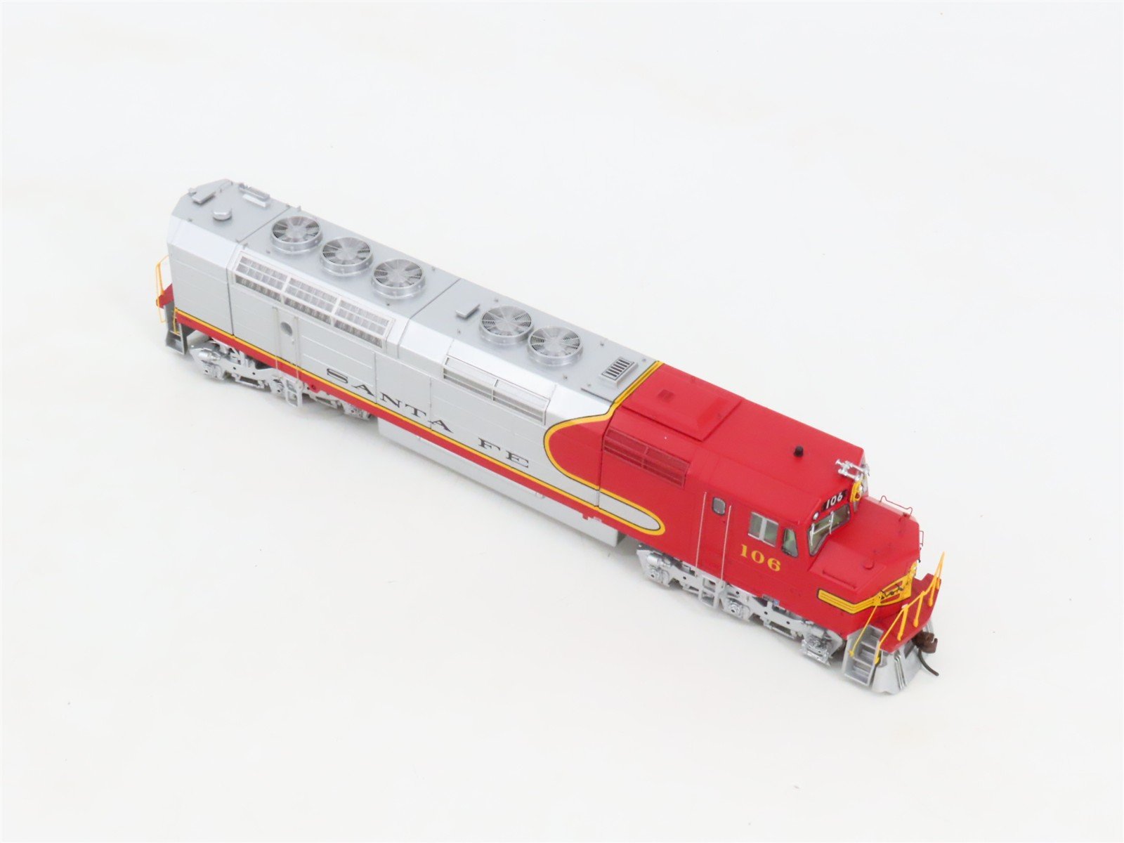 HO Scale Athearn Genesis G67663 ATSF Santa Fe FP45 Diesel #106 w/DCC & Sound