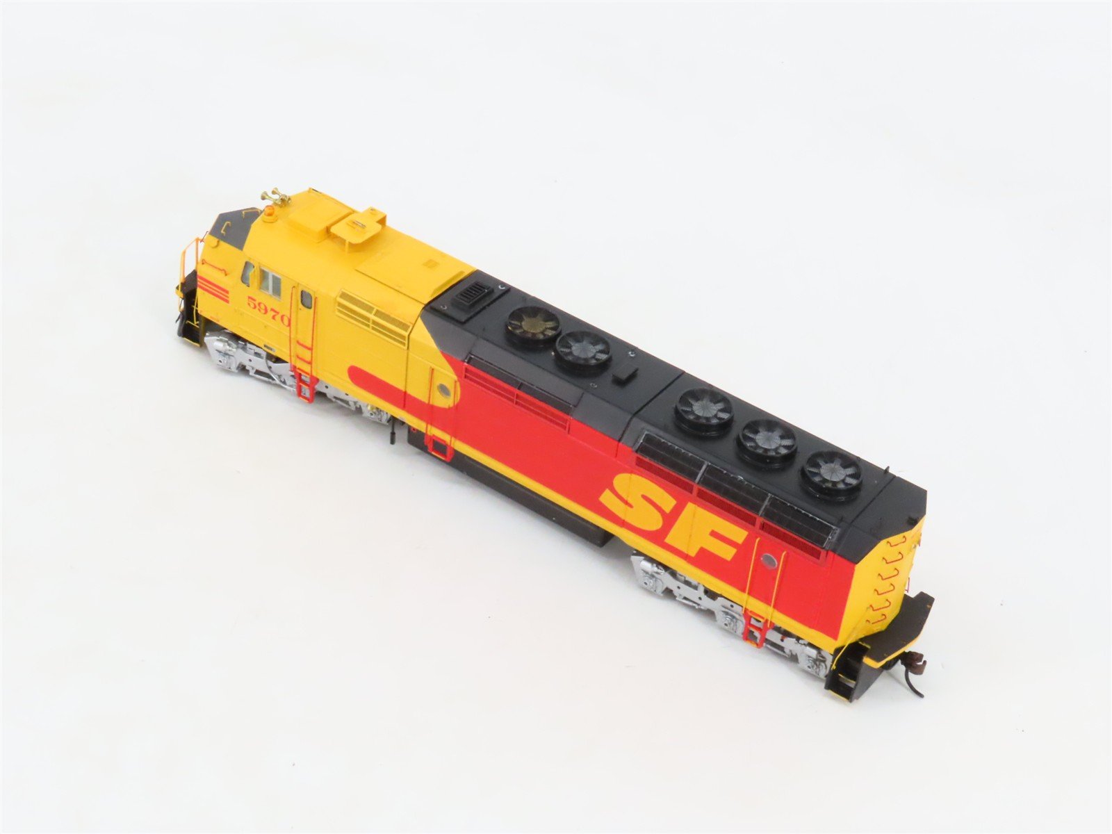 HO Scale Athearn Genesis G67660 ATSF Santa Fe F45 Diesel #5970 w/DCC & Sound