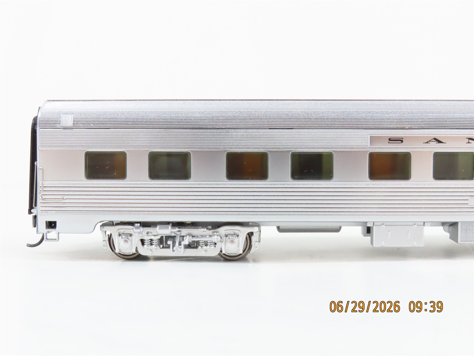 LOT of 2 HO Scale Walthers Proto ATSF Santa Fe Sleeper Passenger Cars