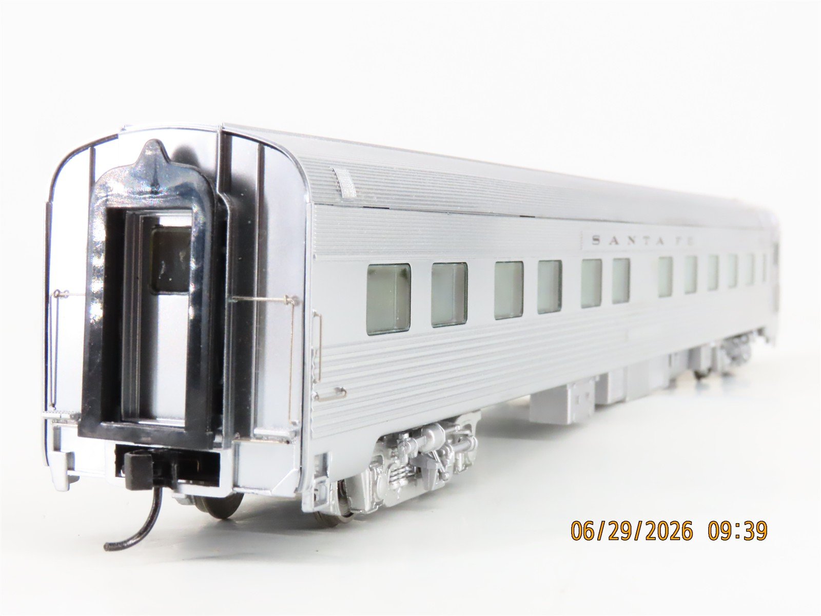 LOT of 2 HO Scale Walthers Proto ATSF Santa Fe Sleeper Passenger Cars