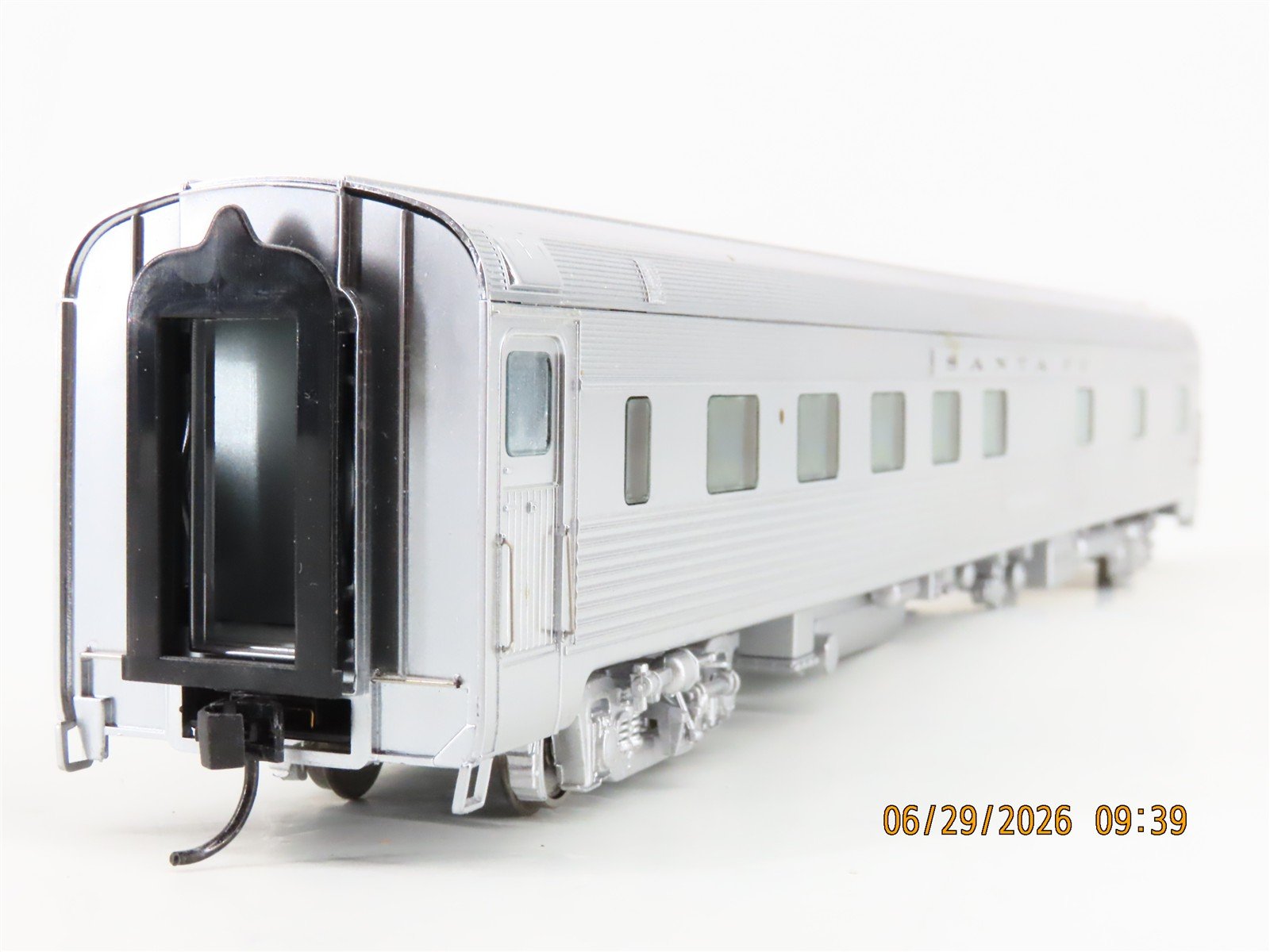 LOT of 2 HO Scale Walthers Proto ATSF Santa Fe Sleeper Passenger Cars
