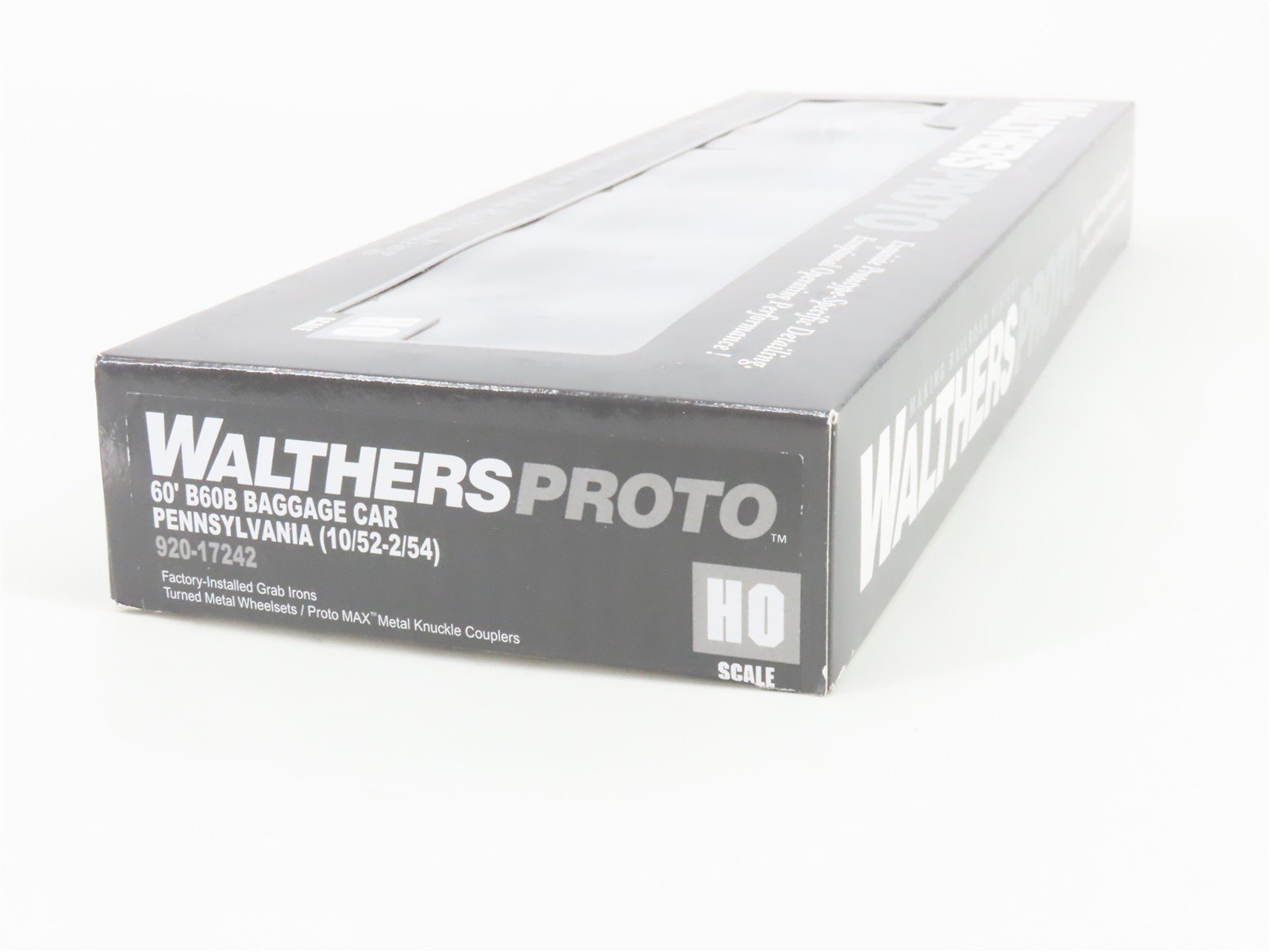 HO Scale Walthers Proto 920-17242 PRR Pennsylvania 60' Baggage Passenger Car
