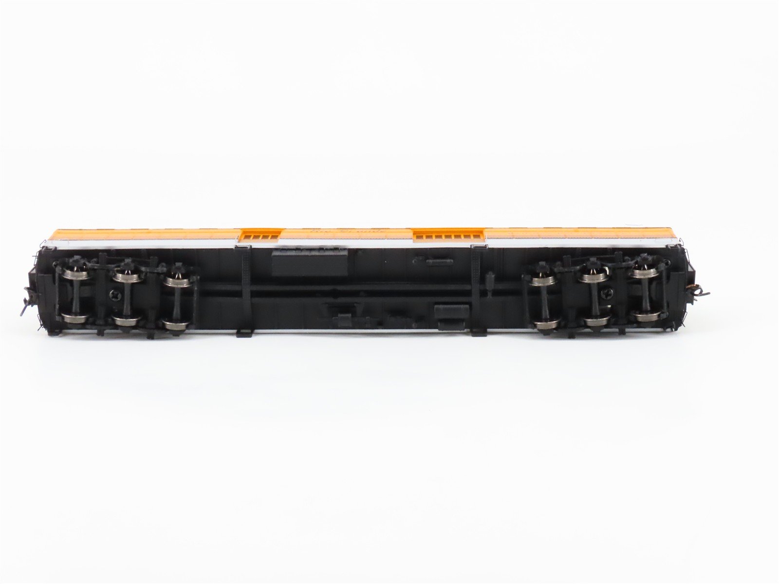 HO Scale Walthers Proto 920-17361 DRGW Rio Grande 40' ACF Baggage Passenger Car
