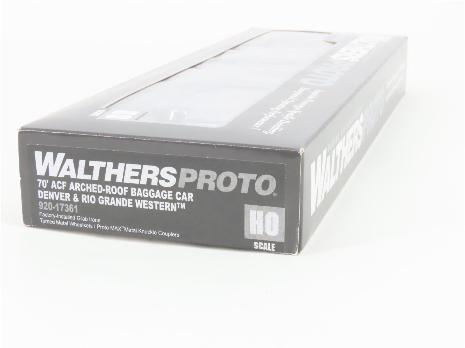 HO Scale Walthers Proto 920-17361 DRGW Rio Grande 40' ACF Baggage Passenger Car