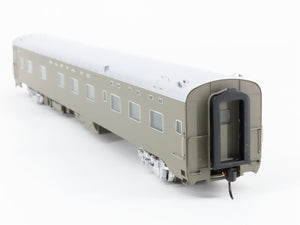 HO Scale Walthers Proto 920-9348 ATSF Santa Fe Sleeper Passenger Car w/Lights