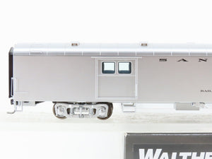 HO Scale Walthers Proto 920-9325 ATSF Santa Fe 74' Baggage Passenger Car