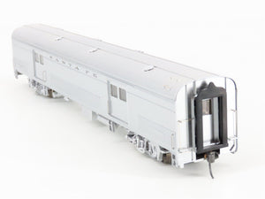 HO Scale Walthers Proto 920-13042 ATSF Santa Fe 73' Baggage Passenger Car