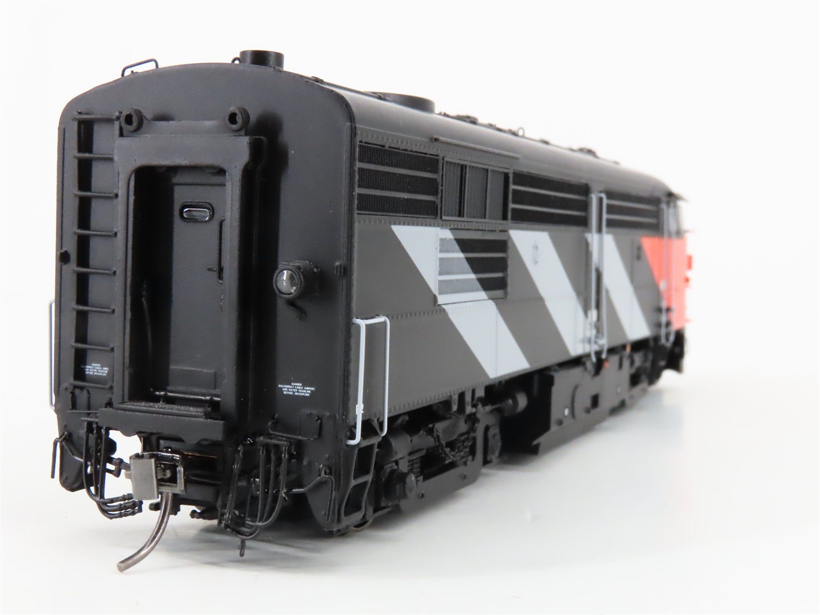HO Scale Rapido 20514 CN Canadian National FPA-4 Diesel Loco w/DCC & Sound