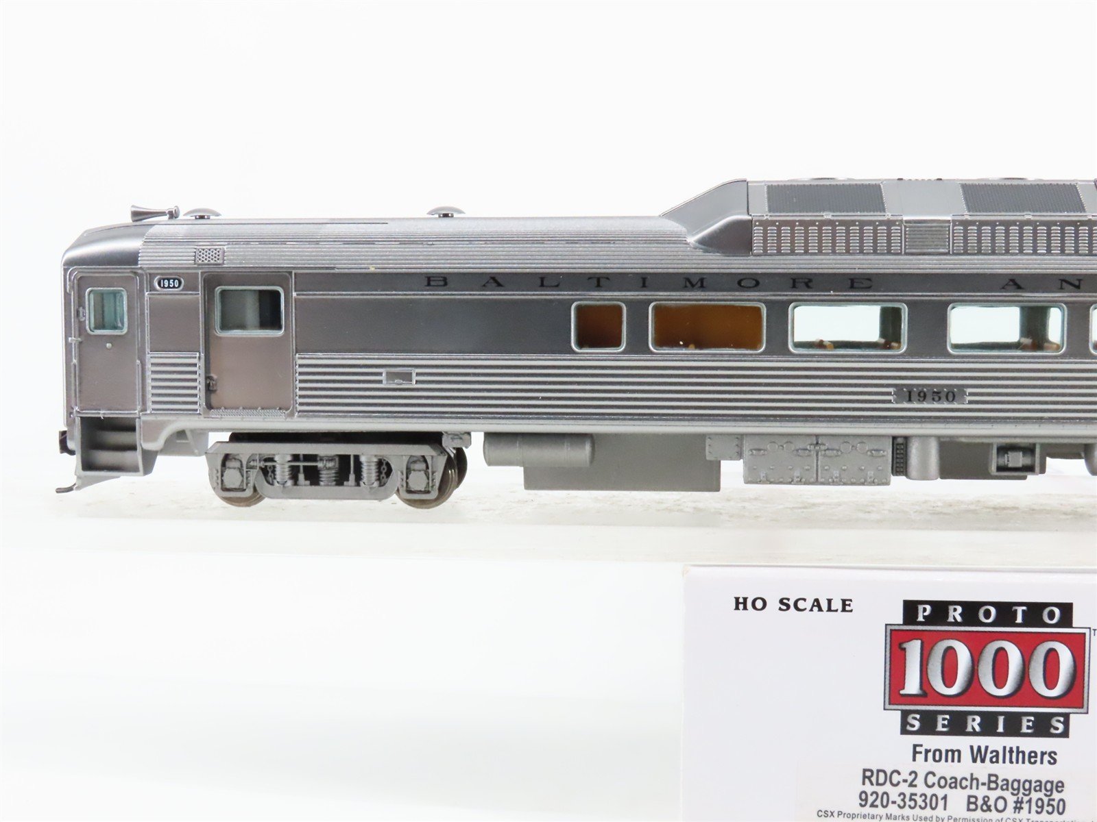 HO Scale Proto 1000 920-35301 B&O Baltimore & Ohio RDC-2 Diesel Railcar #1950