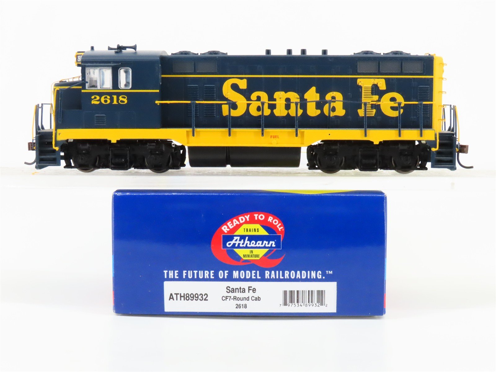 HO Scale Athearn ATH89932 ATSF Santa Fe CF7 Diesel Locomotive #2618