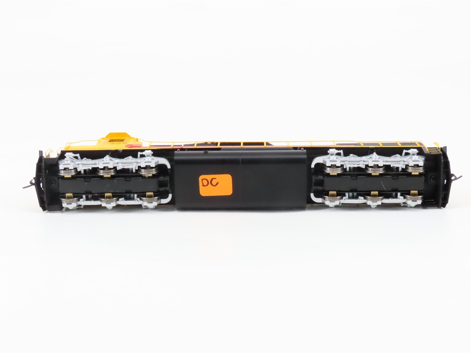 HO Scale Athearn ATH88778 SP Southern Pacific SD45T-2 Diesel Loco #9338