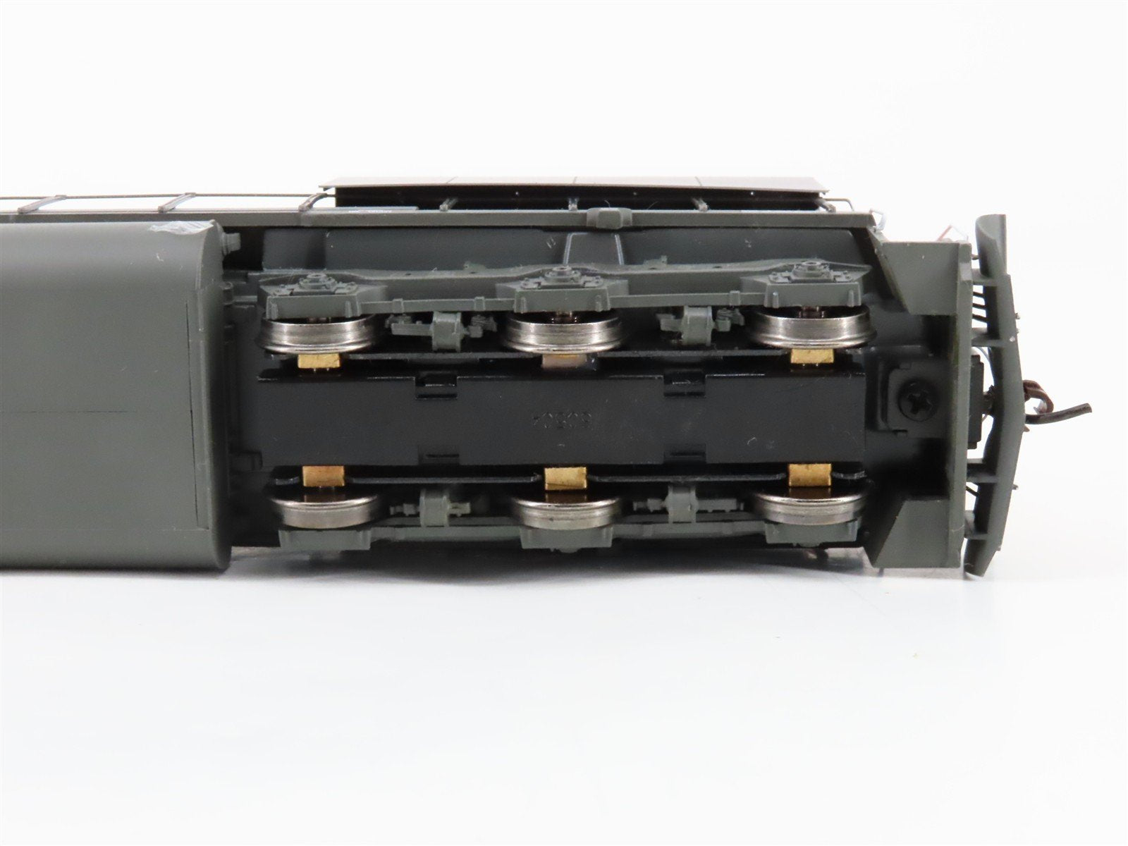 HO Scale Athearn 95435 SP Southern Pacific SD45 Diesel Locomotive #8912