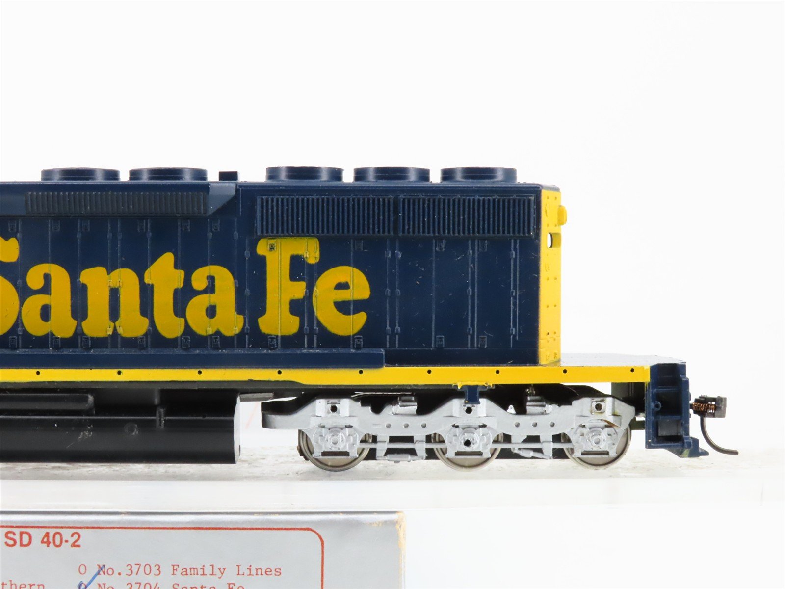 HO Scale GSB Ltd 3704 ATSF Santa Fe SD40 Diesel Locomotive