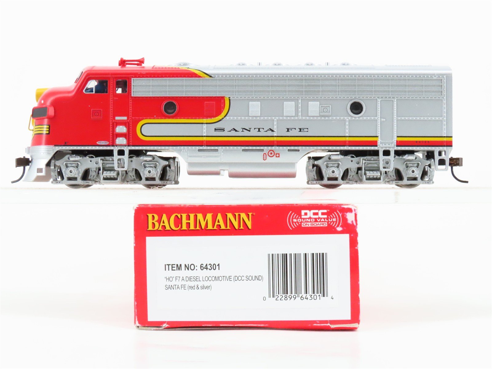 HO Scale Bachmann 64301 ATSF Santa Fe F7A Diesel Locomotive wDCC & Sound
