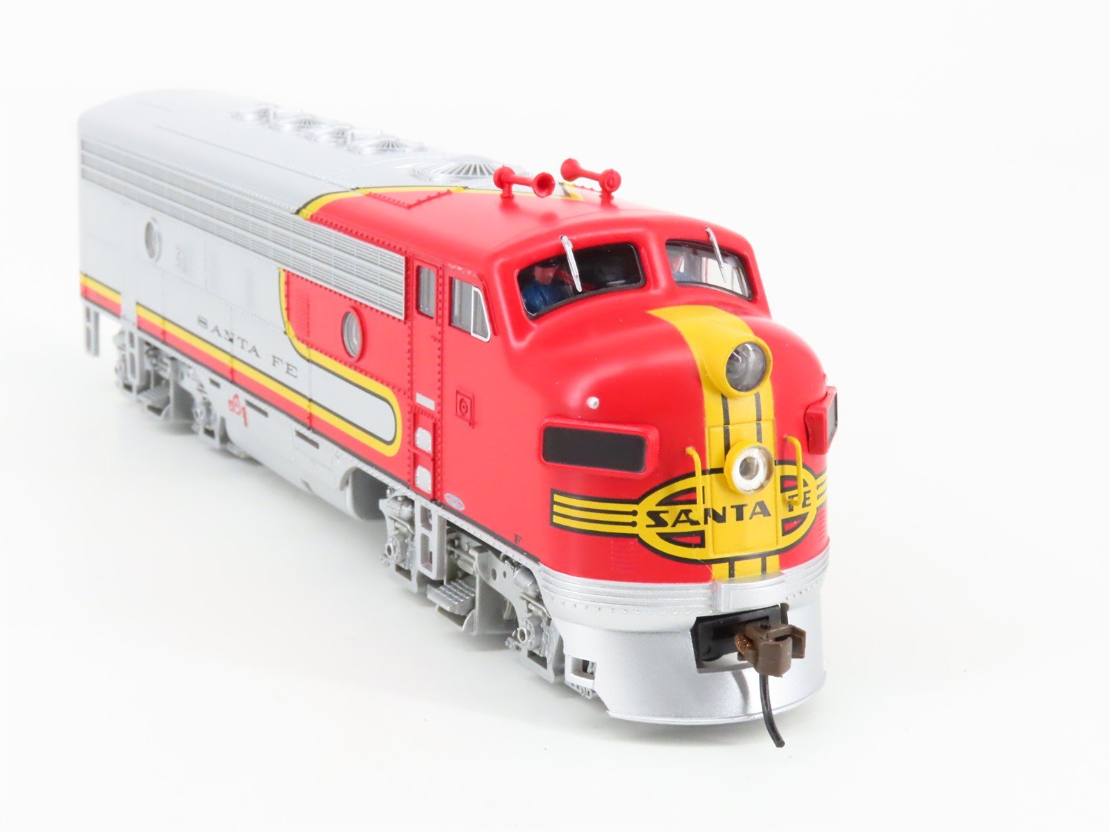 HO Scale Bachmann 64301 ATSF Santa Fe F7A Diesel Locomotive wDCC & Sound
