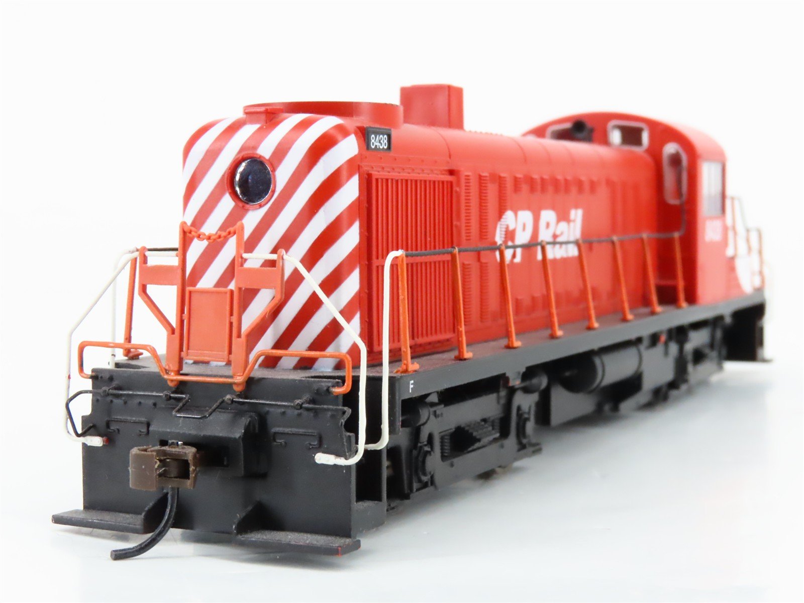 HO Scale Bachmann 63902 CP Canadian Pacific RS3 Diesel Loco #8438 wDCC & Sound
