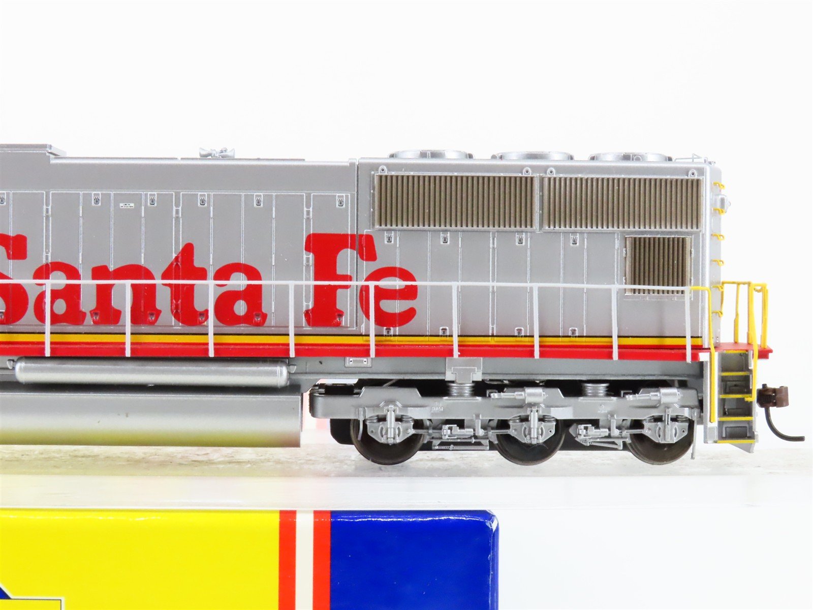 HO Scale Athearn Genesis G6200 ATSF Santa Fe SD70M Diesel Locomotive #247