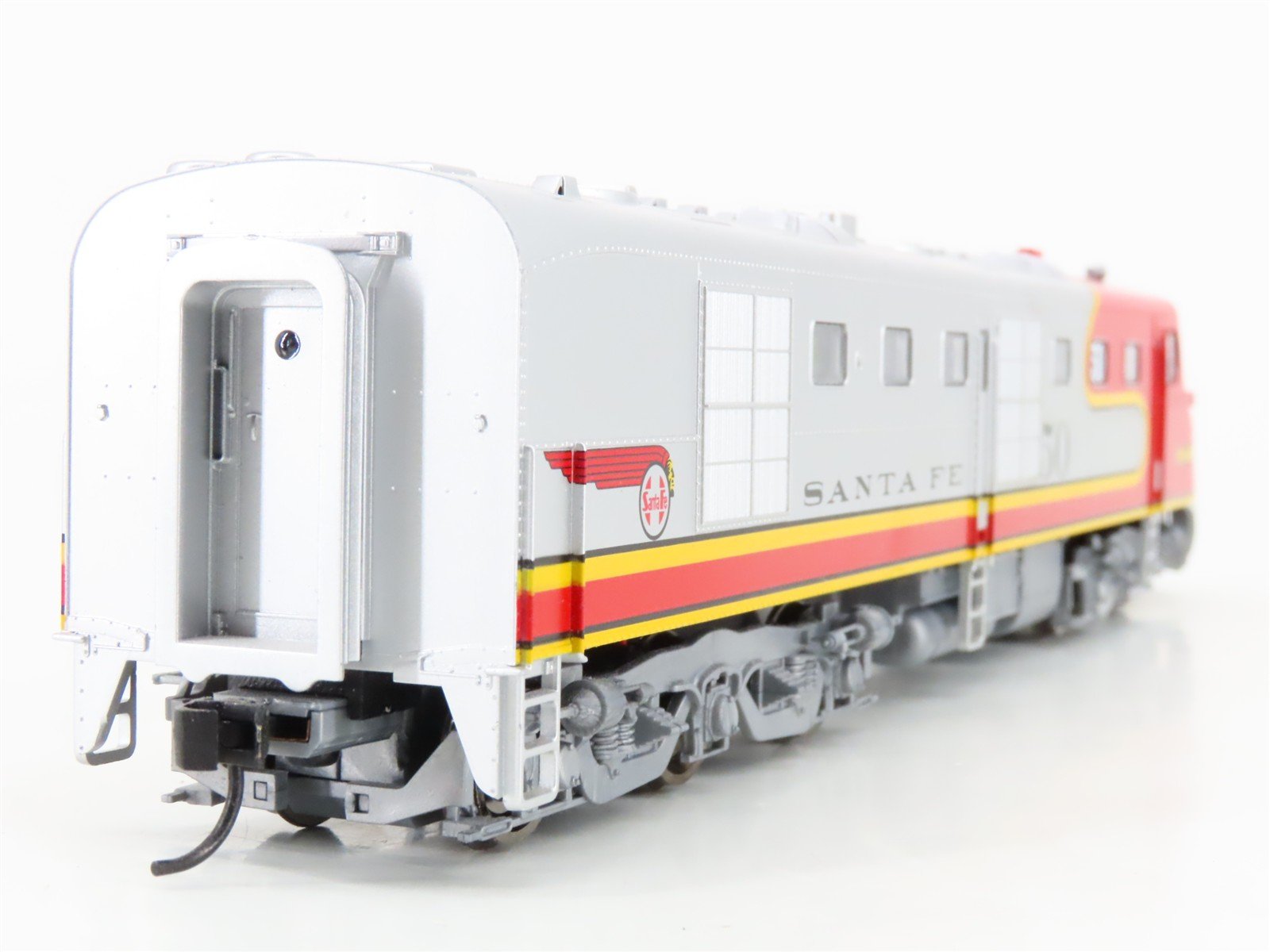 HO Scale Walthers Mainline 910-9100 ATSF Santa Fe DL-109 Diesel Locomotive #50