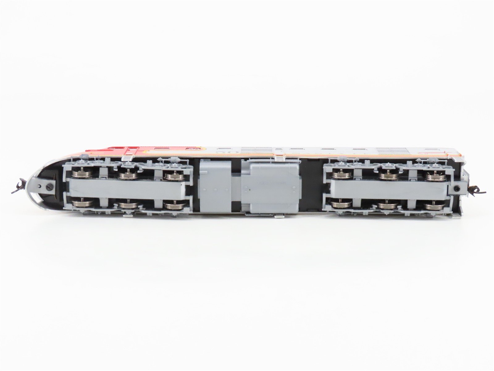 HO Scale Walthers Mainline 910-9100 ATSF Santa Fe DL-109 Diesel Locomotive #50