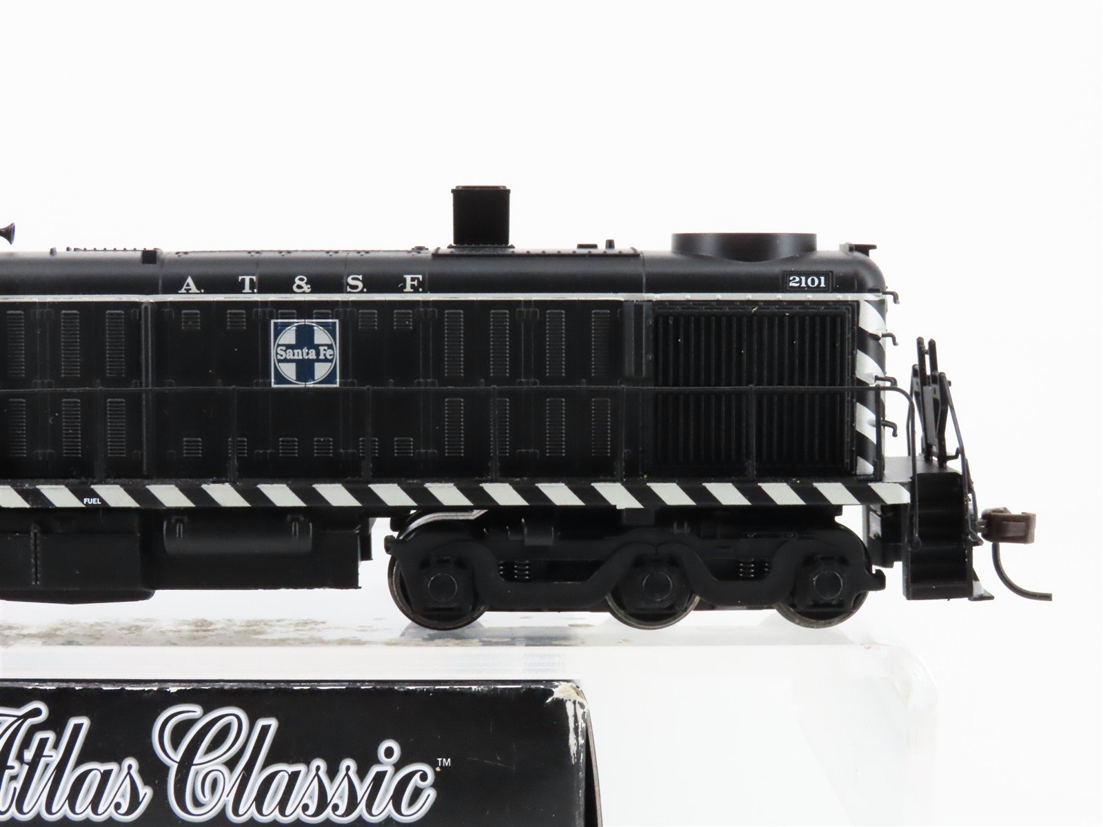 HO Scale Atlas Classic Silver 10001944 ATSF Santa Fe RSD4/5 Diesel Loco #2101