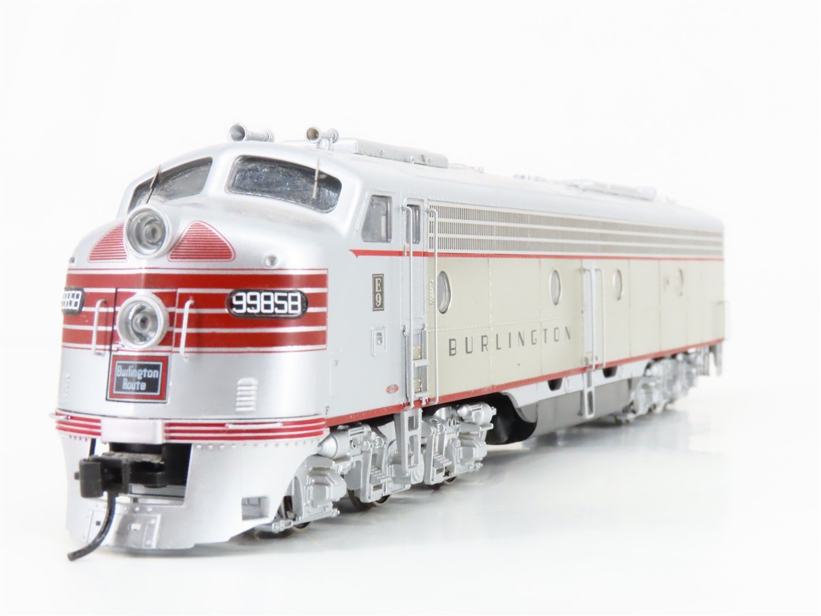 HO Scale Broadway Limited BLI 5430 CBQ Burlington E9A Diesel #9985B wParagon3