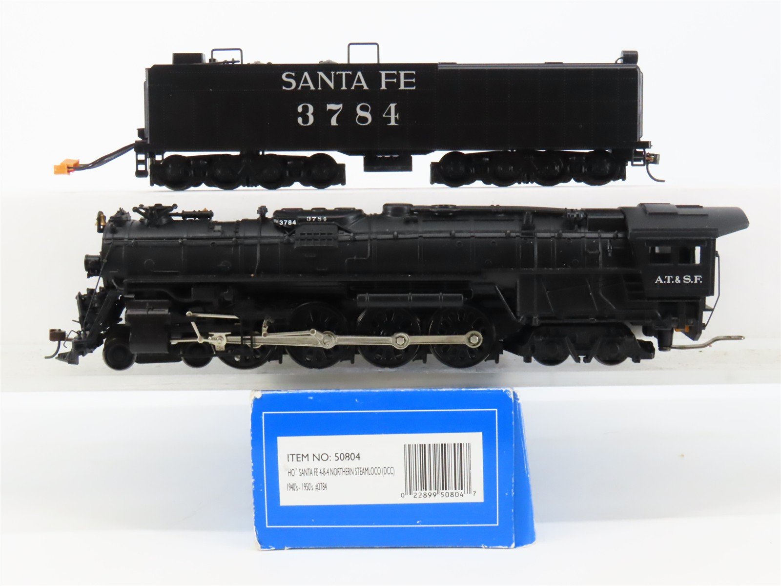 HO Scale Bachmann 50804 ATSF Santa Fe 4-8-4 Steam Locomotive #3784 wDCC