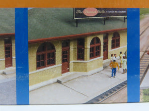 HO Scale Walthers 933-3470 Dinner Belle Station Restaurant Building Kit