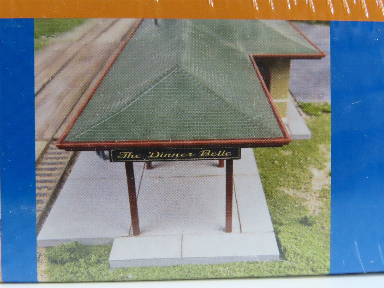 HO Scale Walthers 933-3470 Dinner Belle Station Restaurant Building Kit