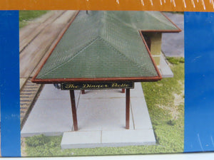 HO Scale Walthers 933-3470 Dinner Belle Station Restaurant Building Kit