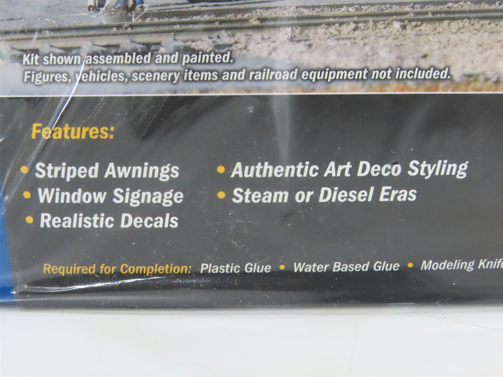 HO Scale Walthers 933-3030 White Tower Restaurant Building Kit