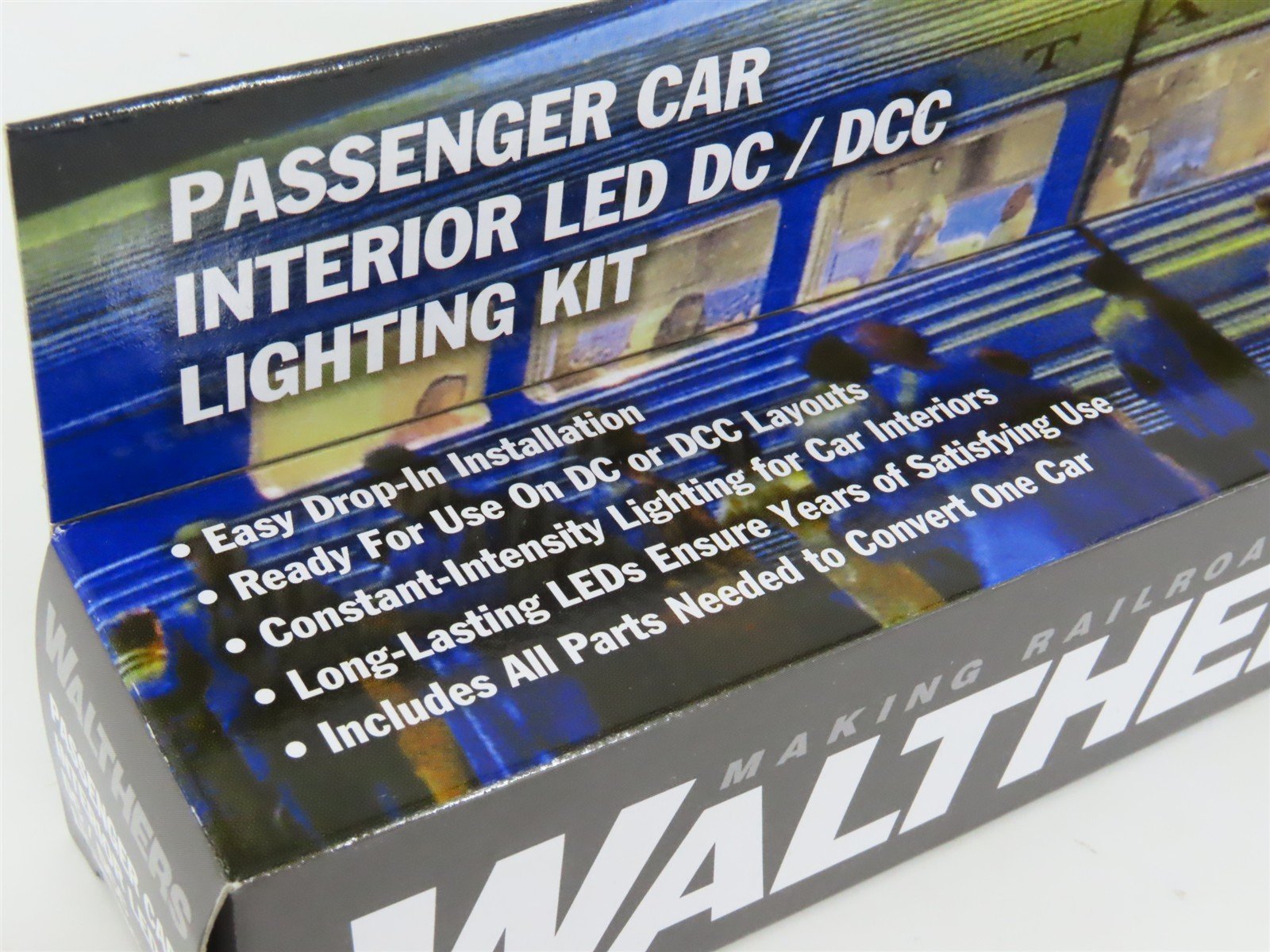 LOT of 4 HO Scale Walthers Proto 932-1055 Passenger Car Interior LED Light Kits