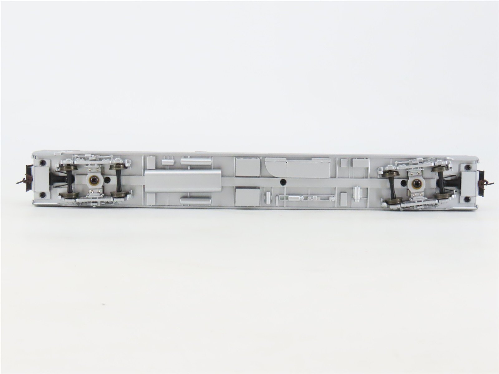LOT of 2 HO Scale Walthers ATSF Santa Fe Railroad Diner & Dome Passenger Cars