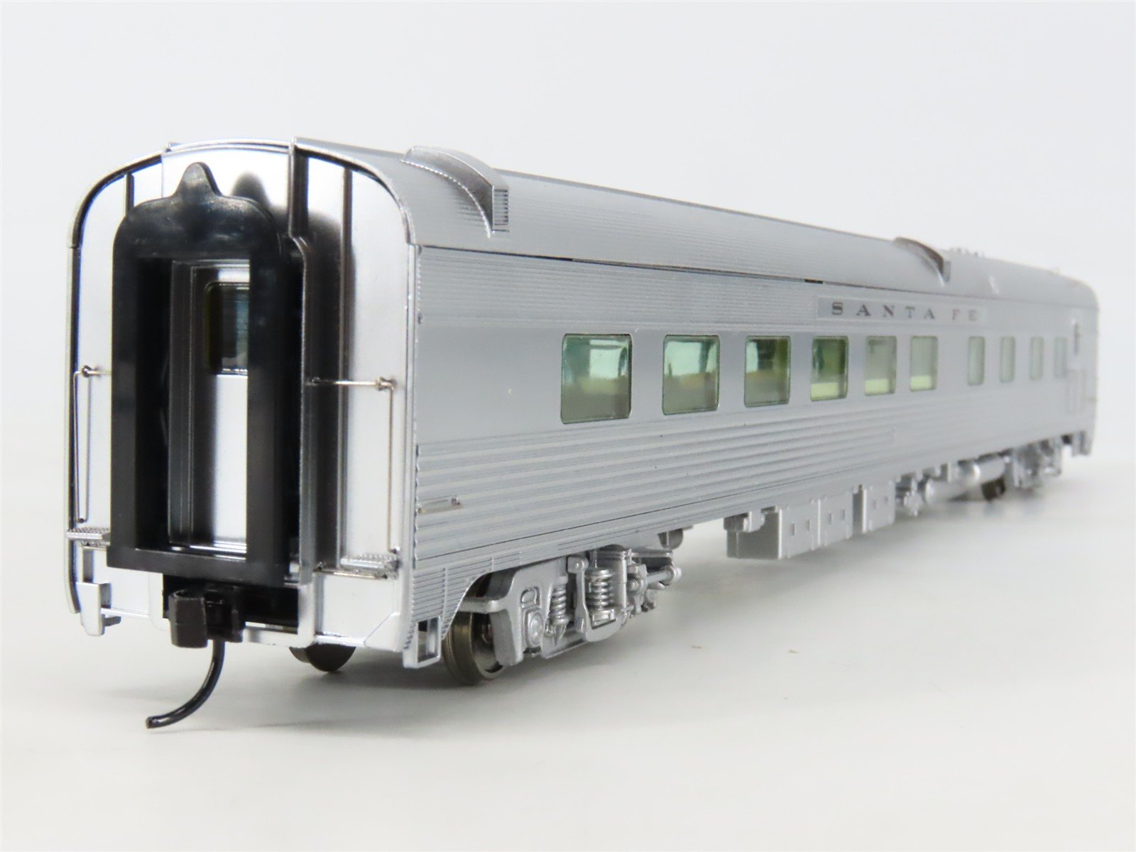 LOT of 3 HO Scale Walthers ATSF Santa Fe Sleeper, Baggage, & Diner Passengers