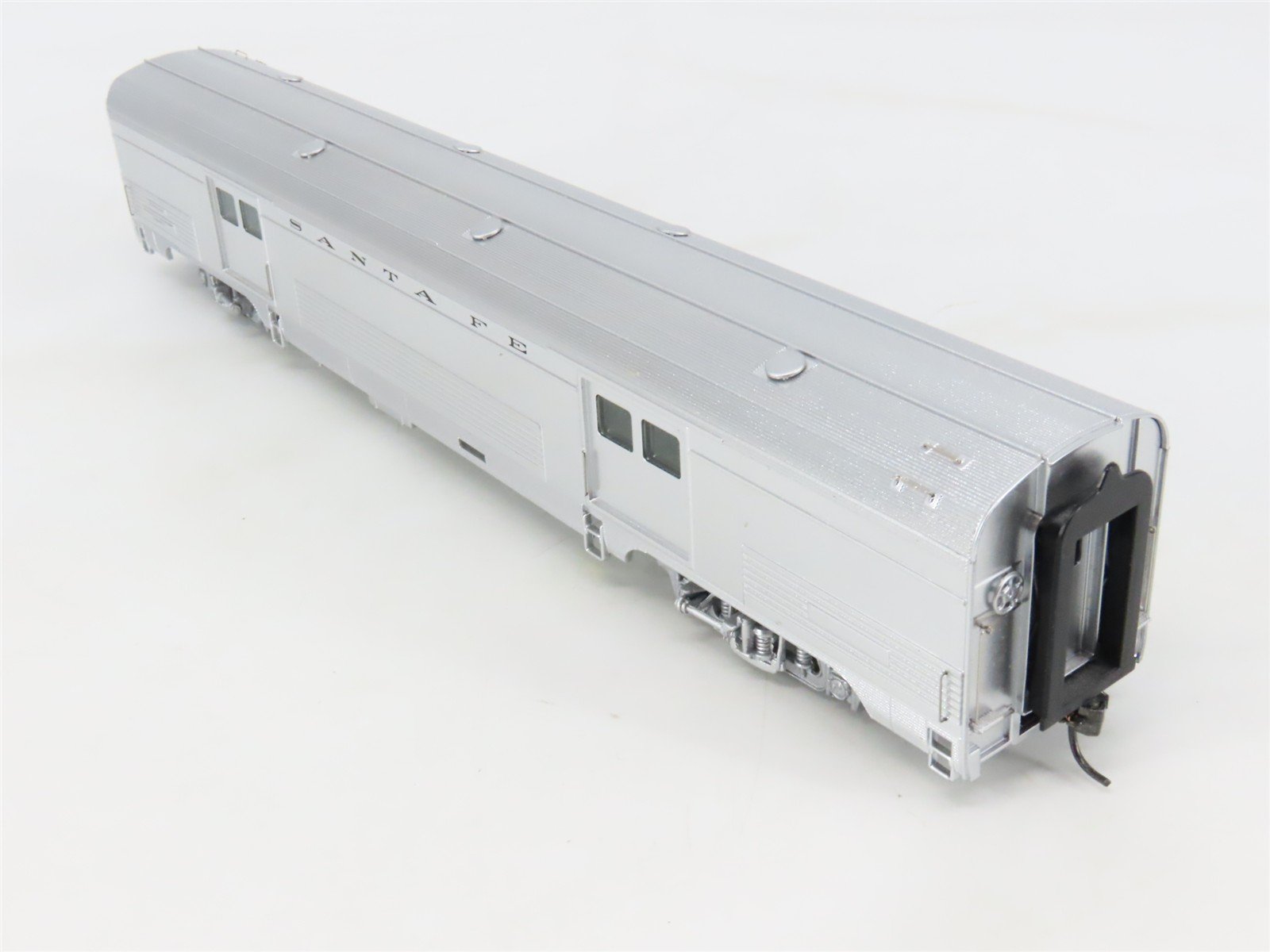 LOT of 3 HO Scale Walthers ATSF Santa Fe Sleeper, Baggage, & Diner Passengers
