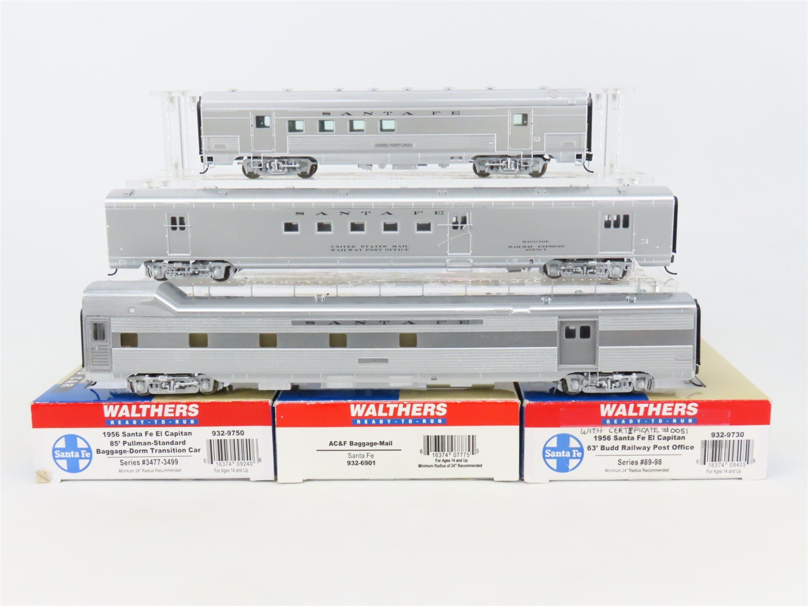 LOT of 3 HO Scale Walthers ATSF Santa Fe Railroad Assorted Passenger Cars