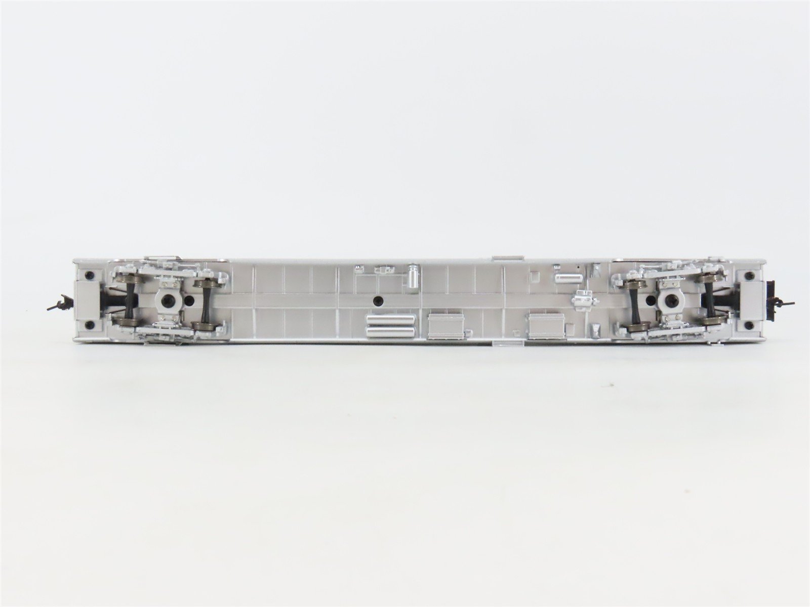 LOT of 3 HO Scale Walthers ATSF Santa Fe Railroad Assorted Passenger Cars