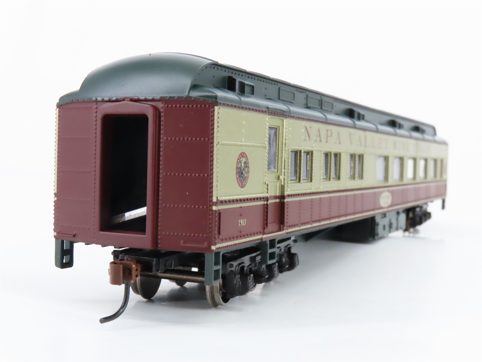 HO Athearn 8501 Napa Valley Wine Train Diner Passenger #1013 