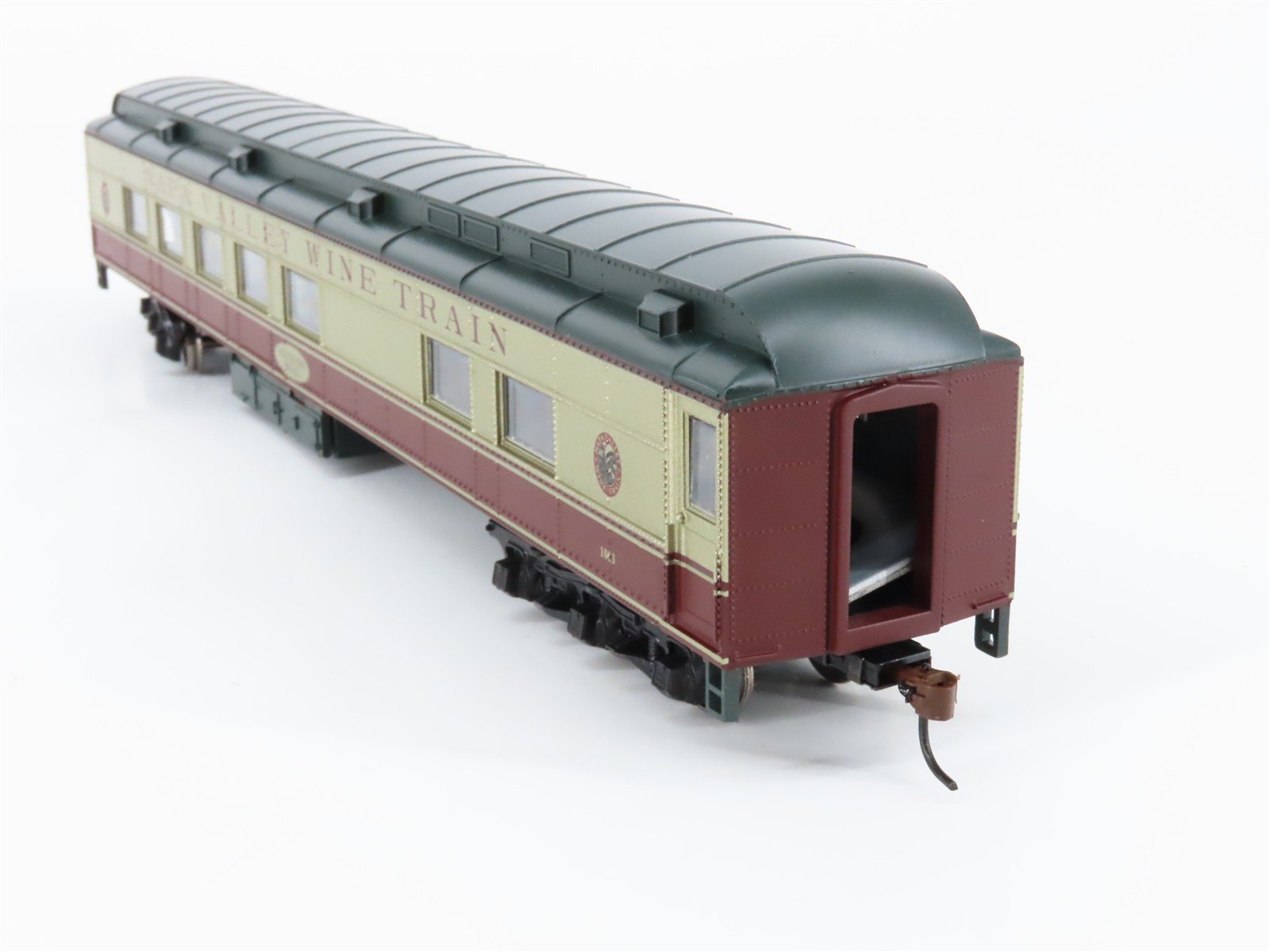 HO Athearn 8501 Napa Valley Wine Train Diner Passenger #1013 