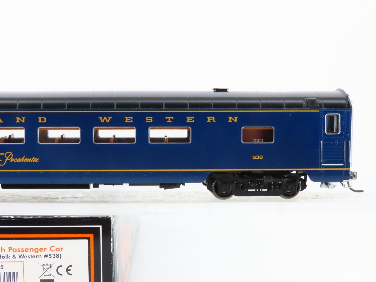 HO Scale MTH 80-60045 N&W Norfolk & Western Pocahontas Coach Passenger Car #538